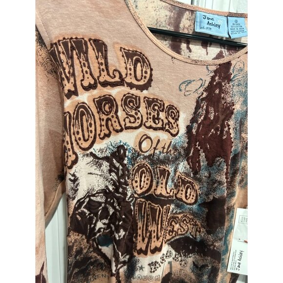 Jane Ashley Wild Horses Old West 3/4 Sleeve Graphic Top Size S Western NWT - Picture 4 of 10